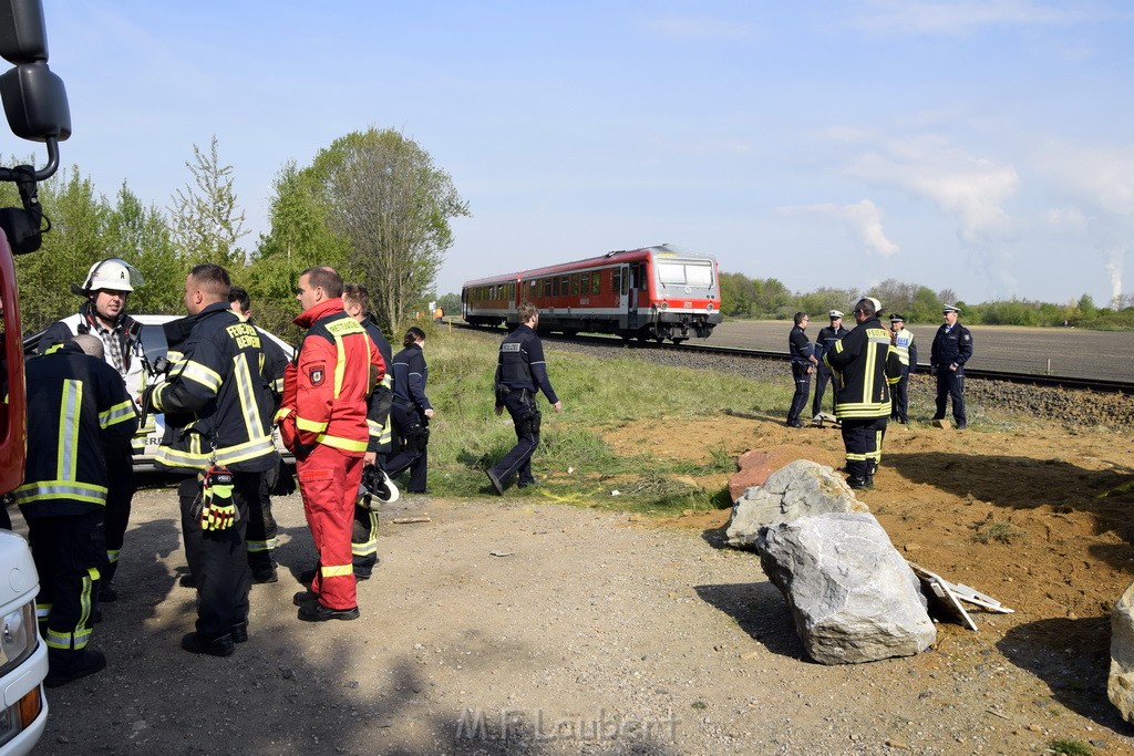 Schwerer VU LKW Zug Bergheim Kenten Koelnerstr P225.JPG - Miklos Laubert